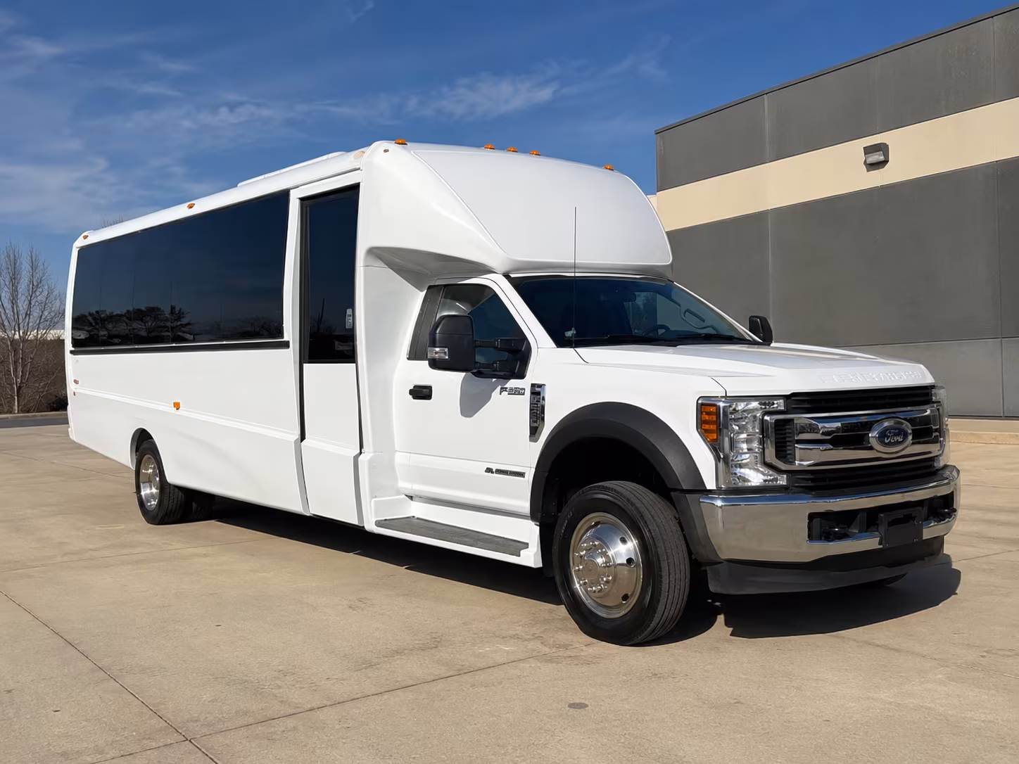find the perfect transportation for your next convention or trade show 4
