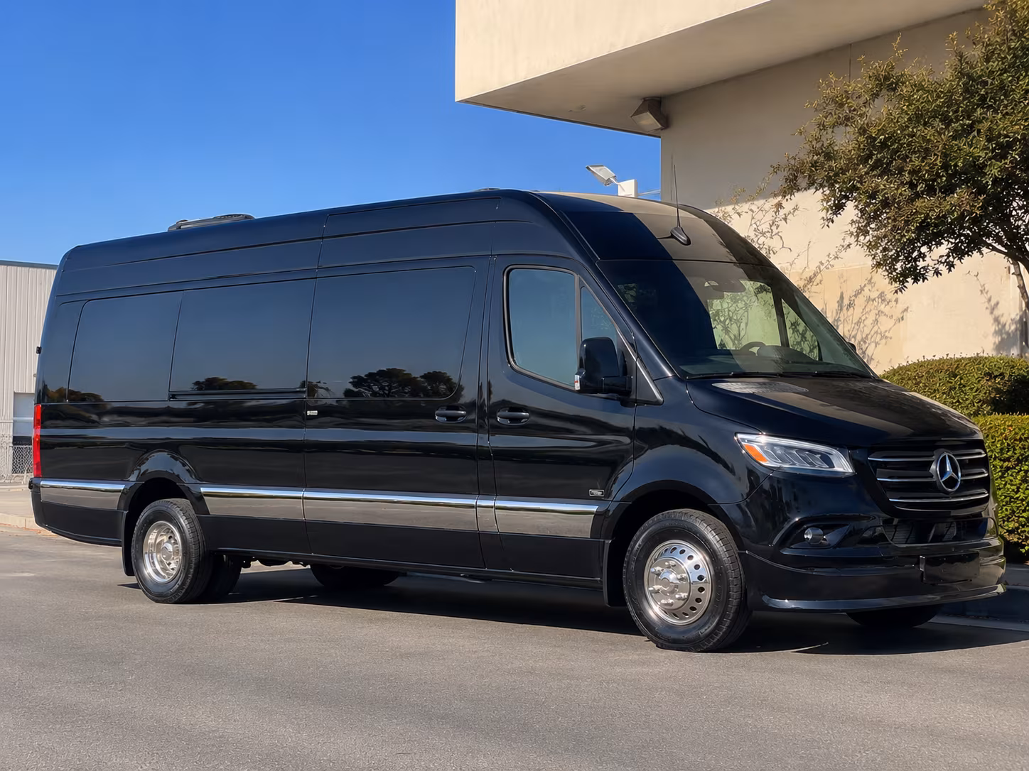 find the perfect transportation for your next corporate event 5
