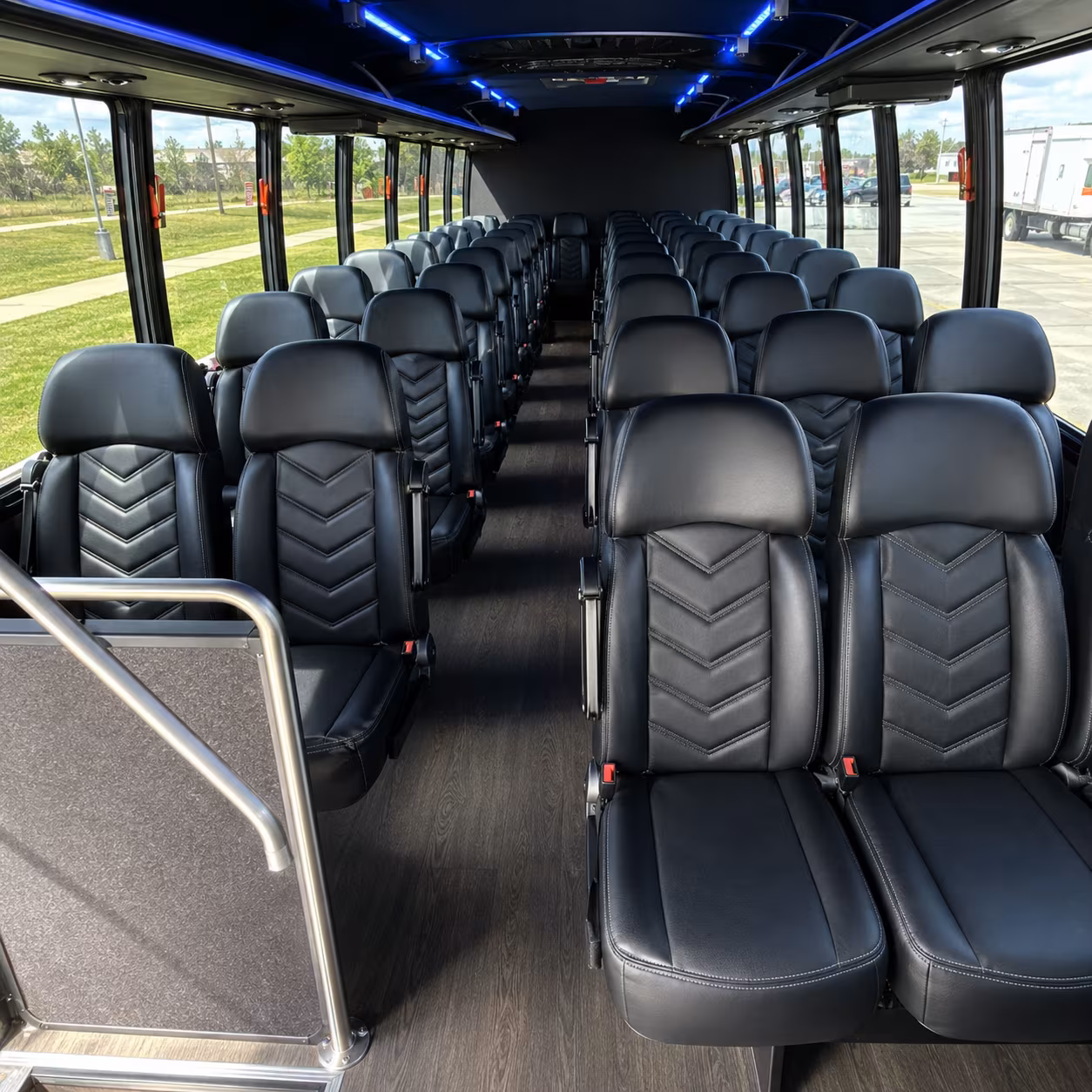 lincoln 25 passenger minibus interior