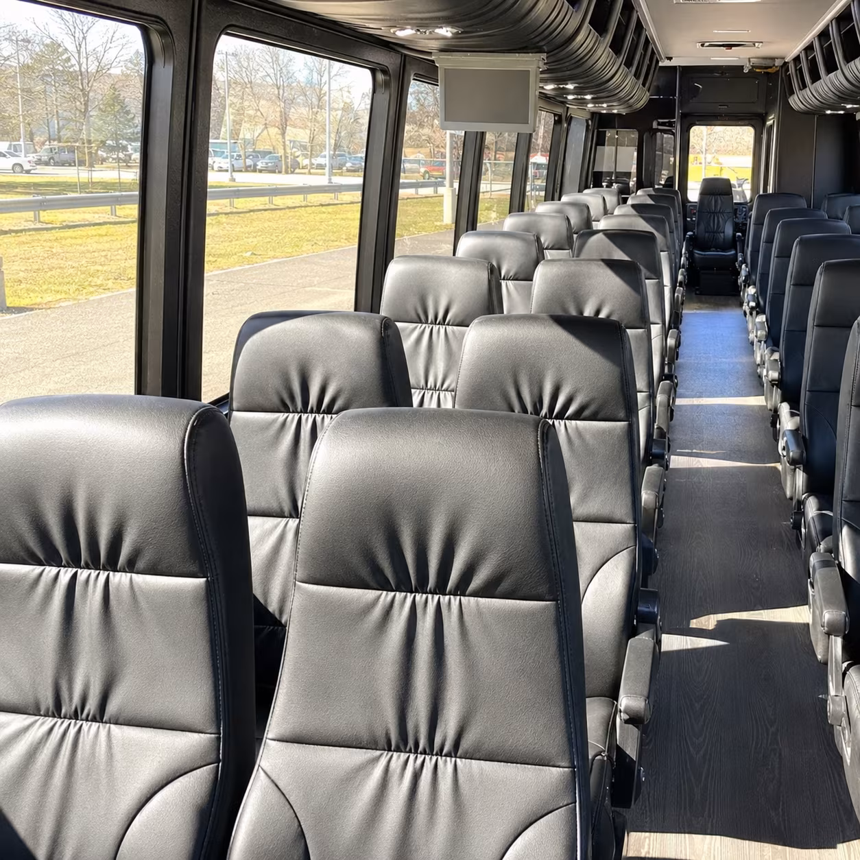 lincoln 28 passenger minibus interior