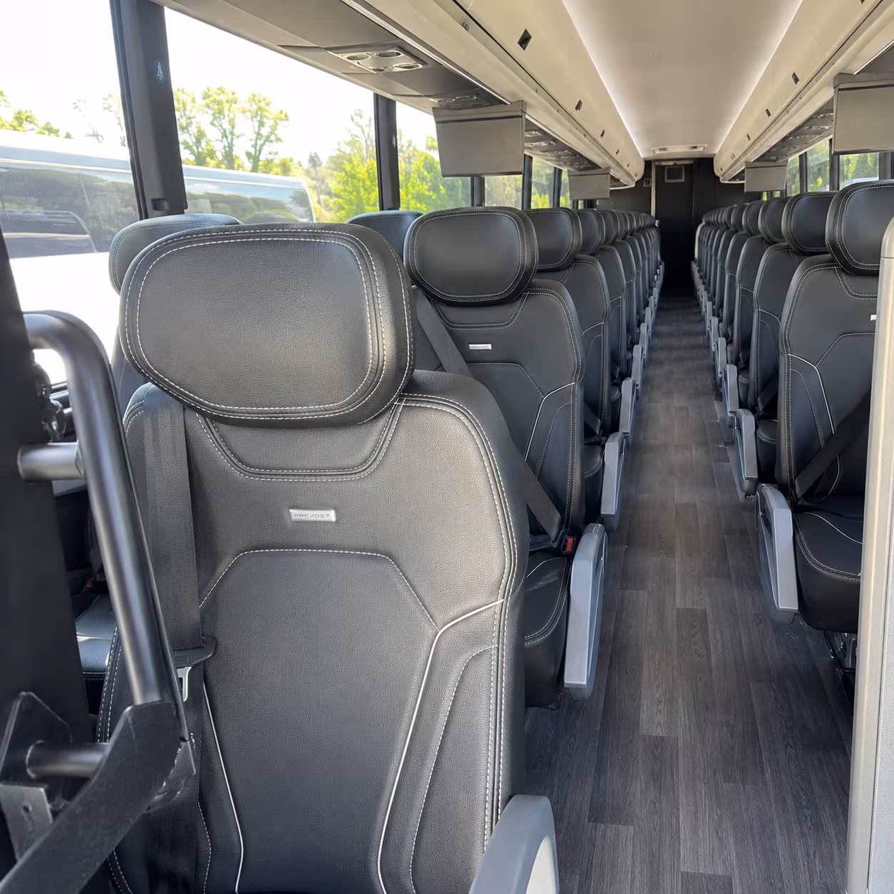 lincoln 47 passenger charter bus interior