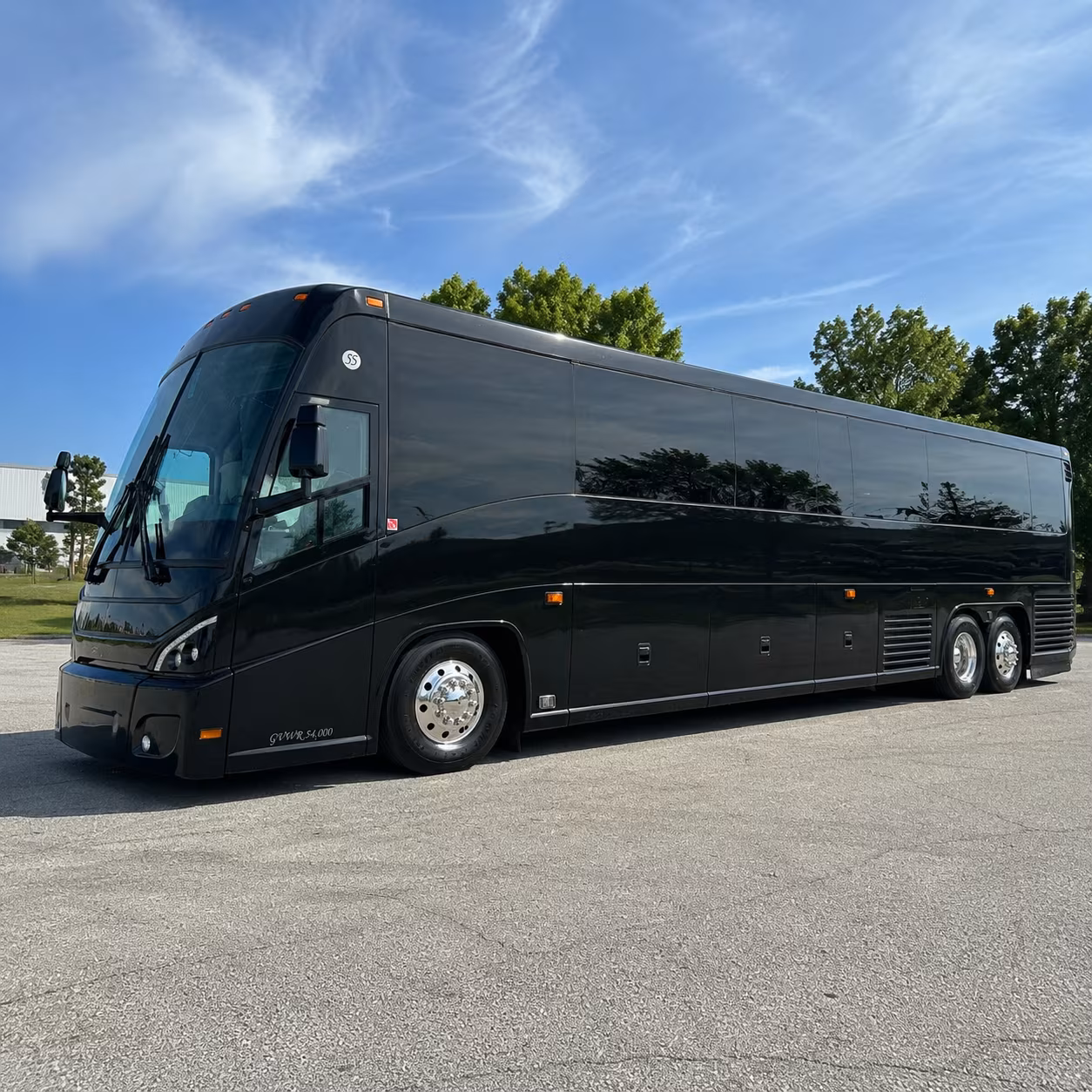 lincoln 47 passenger charter bus