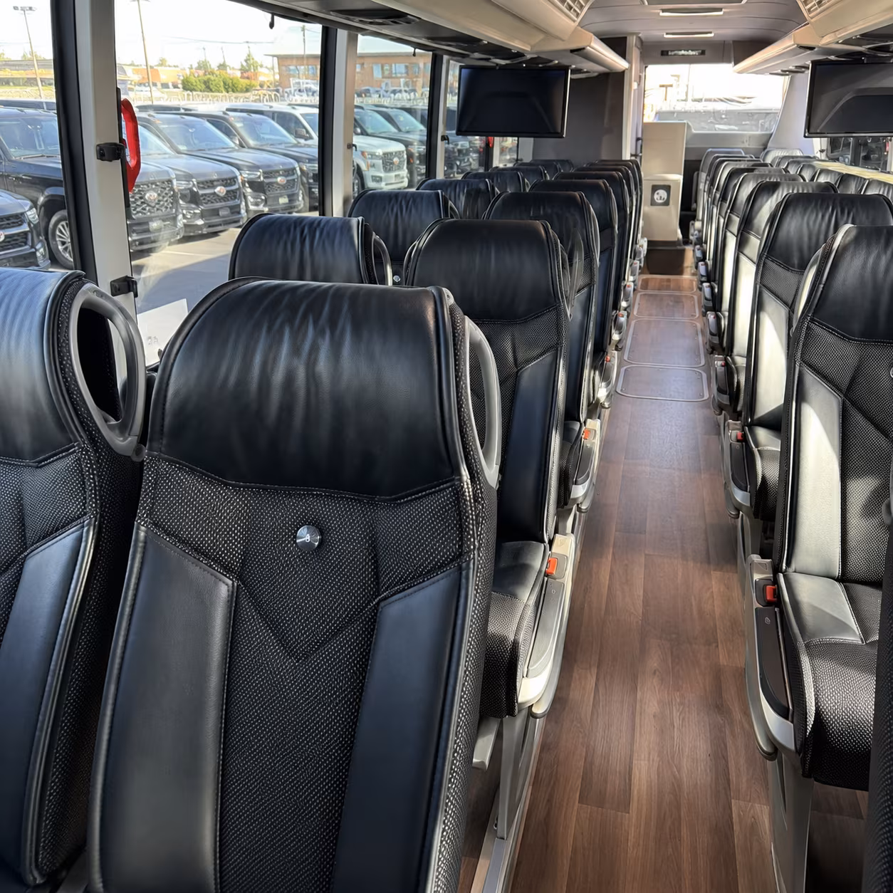 lincoln charter bus inside