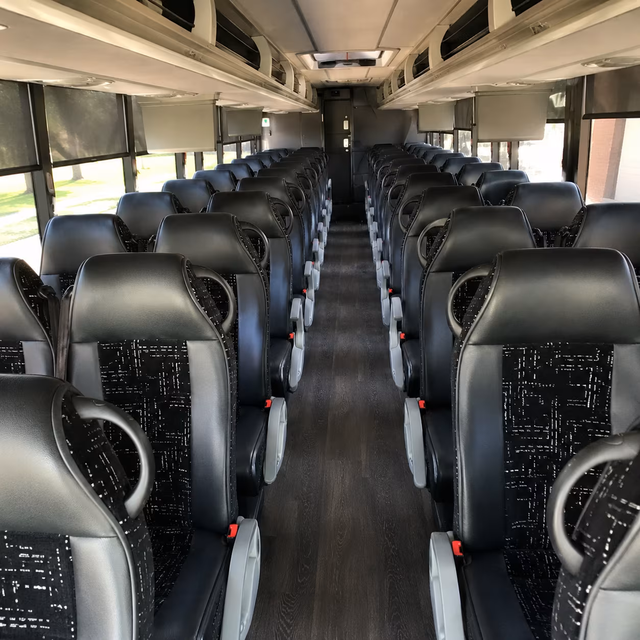 lincoln charter bus interior