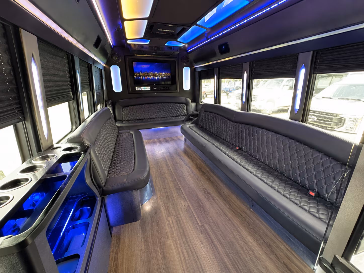 lincoln holiday party bus rental