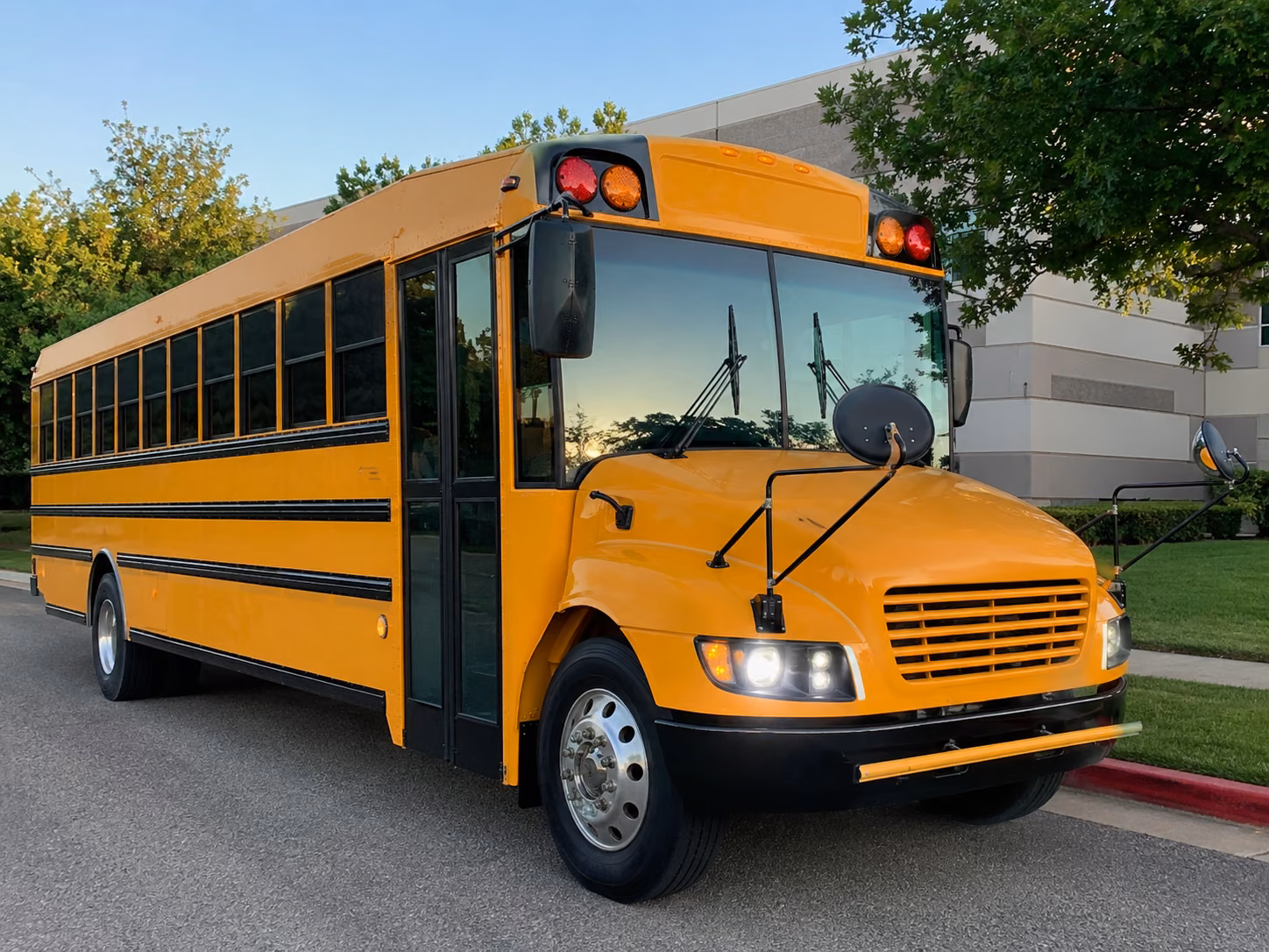 school buses for lincoln children s museum and downtown field trips